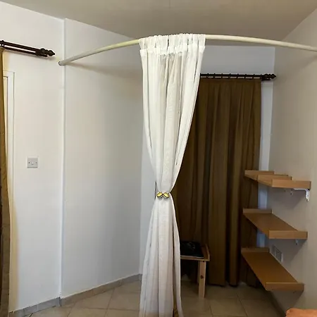 Apartment Denize Yakin Ve Sessiz Cift Kisilik Daire